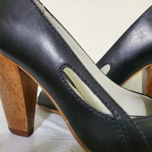 ALDO PUMPS LEATHER BLACK WOODEN HEELS SZ 6 SHOES - Picture 9 of 9